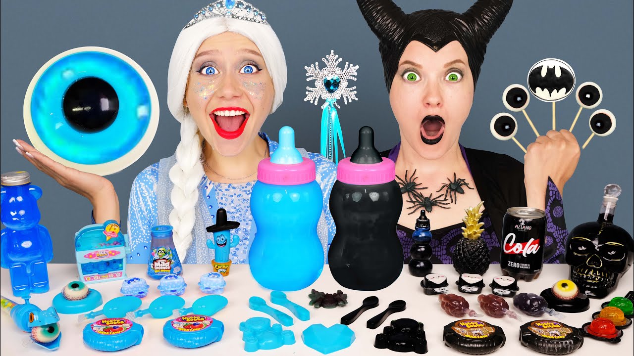 Blue Food vs Black Food Challenge 블루 블랙 푸드 챌린지Elsa Frozen vs Maleficent Mukbang by JELLY BOBA