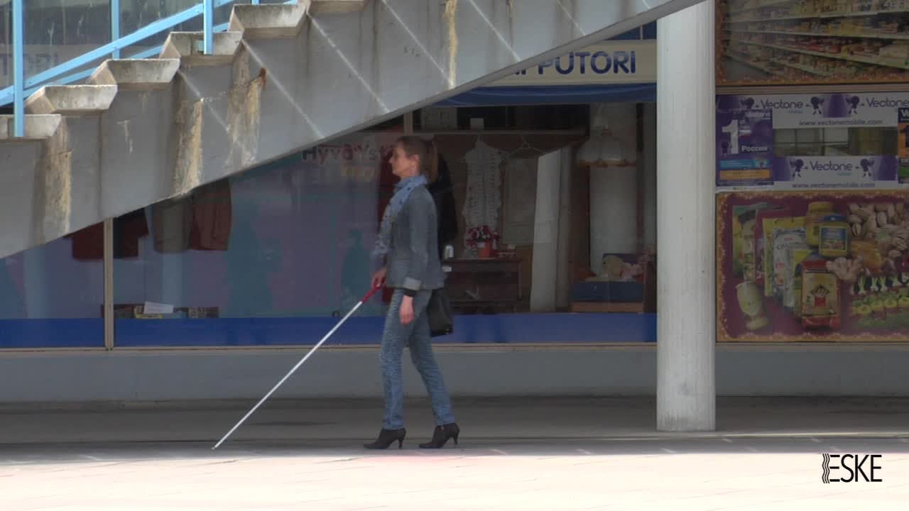 Törmäysvaara portaiden alla