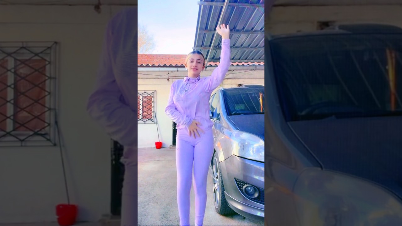 GITANA GUAPA BAILANDO RUMBA ESPECTACULAR CON ALEGRIA ✨💃💙❤️💚 #gypsy #rumba #dance #love #duendegitano