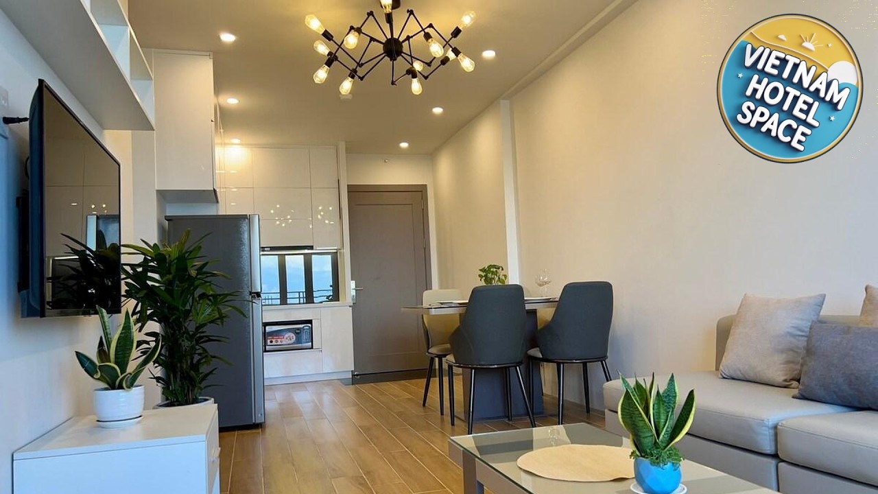 LUX White Apt Seaview/Marble mountain & City view+ | Da Nang, Vietnam | Hotel Review 🏨