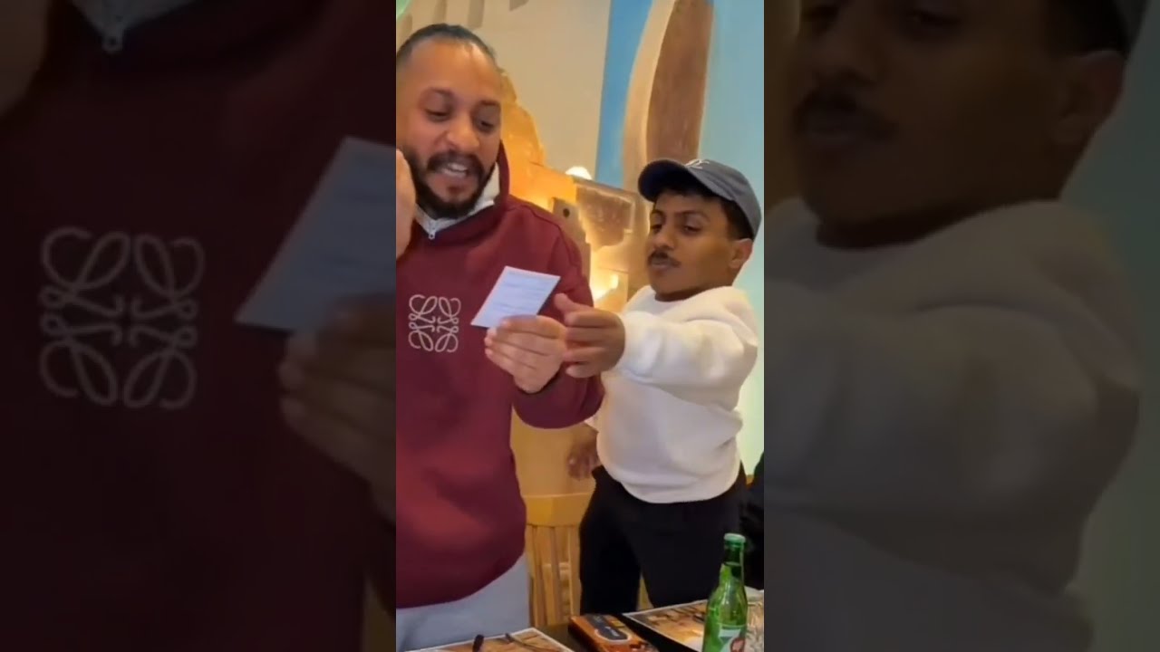 بكرا عرض مرا قوي لعيون شاعرنا 🤣