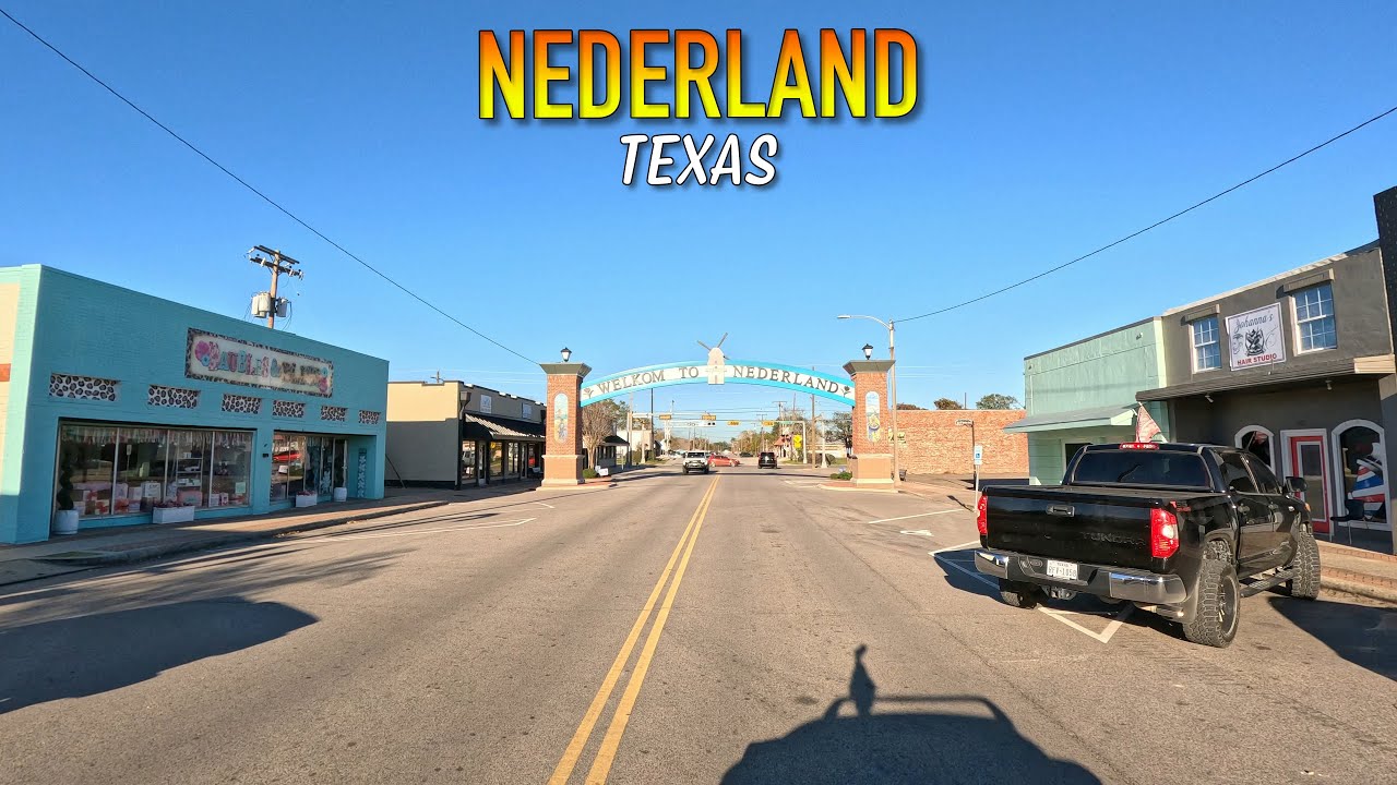 Nederland Texas Driving Through
