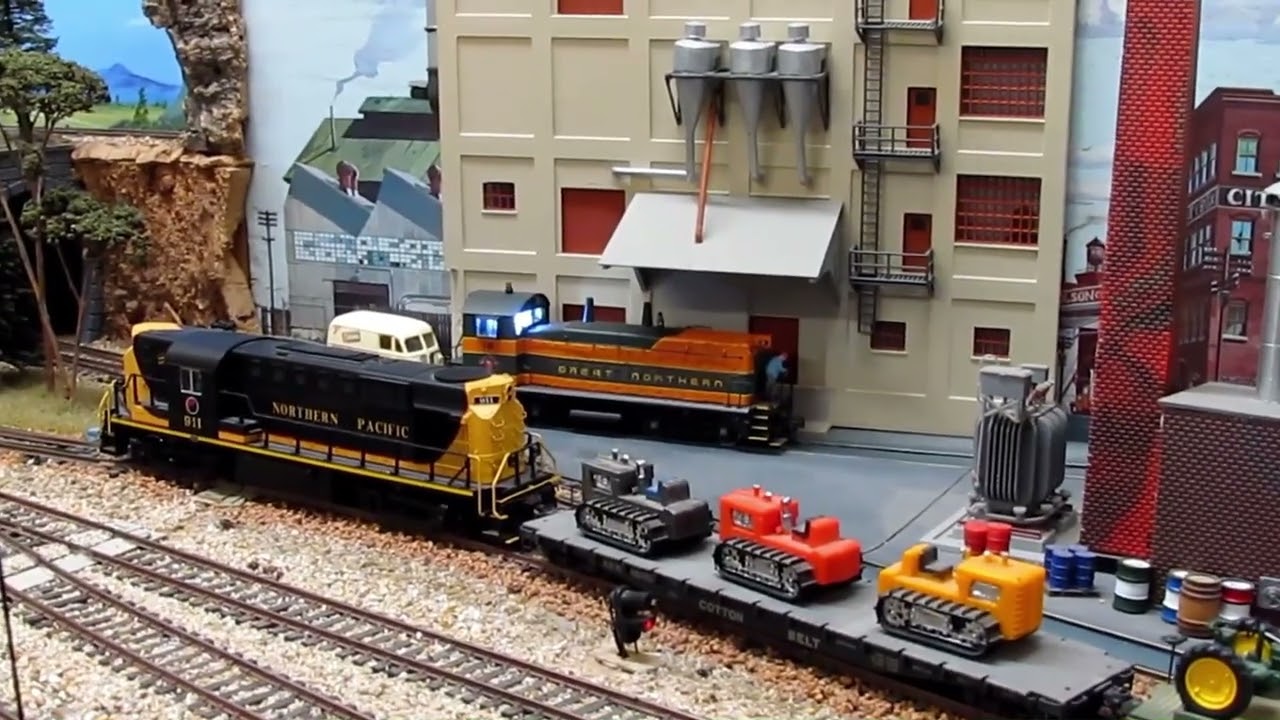 Operating Session on the Spokane model railroad. August 2025