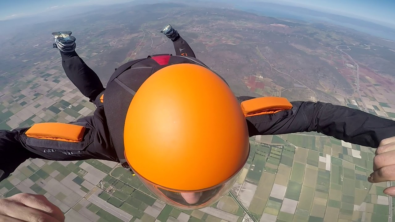 Skydiving - Coaching Jumps and A-Licence Check-Dive for AFF