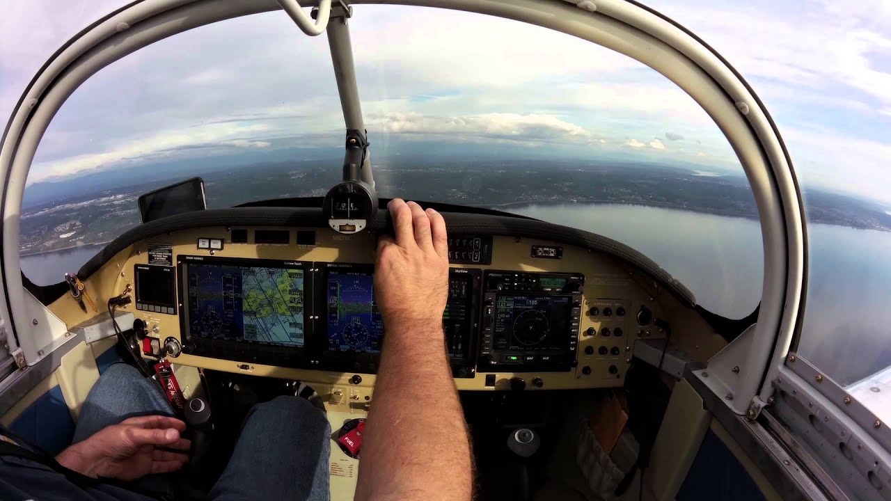 RV7A Landing Paine Field (KPAE)