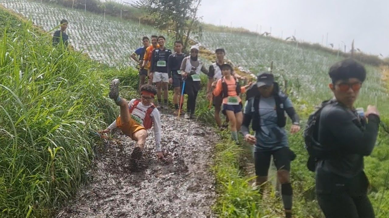 Tersiksa di jalur Siksorogo lawu Ultra kategori 30km #trailrunning #mountains #trailrun #siksorogo
