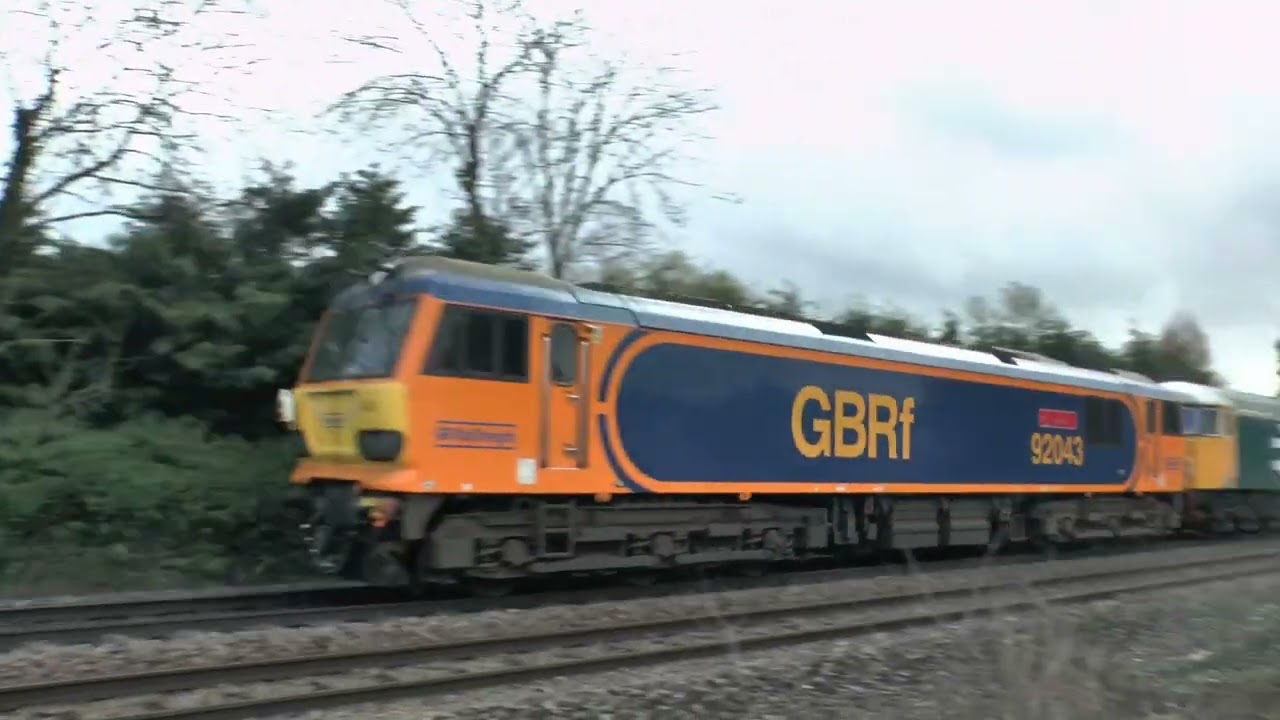 92043 A stranger on our metals, hauled by 56098 going to Wembley