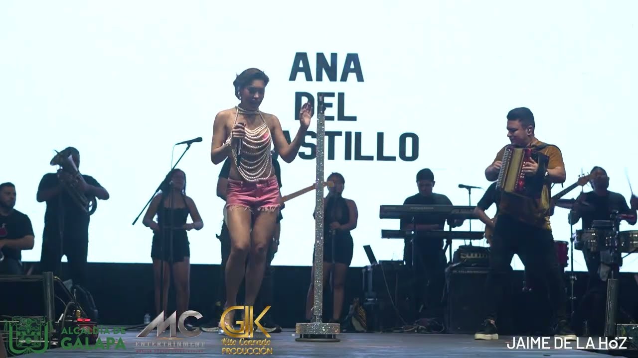 Hay amores - Ana del Castillo en la Gran Parada de Galapa