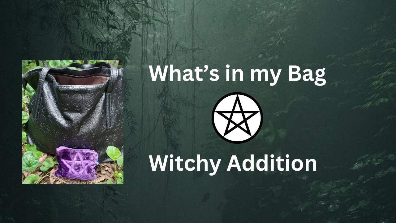 What's In My Bag {Witchy Addition}