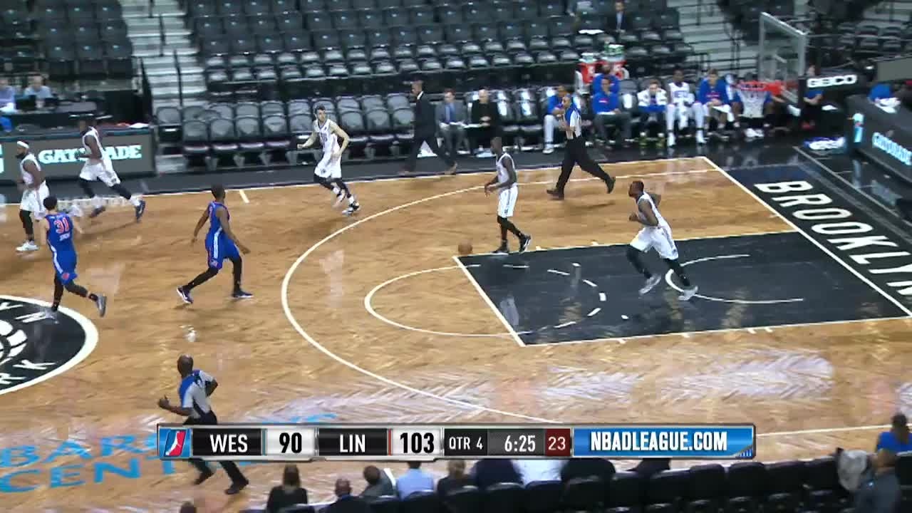 Keith Wright posts 16 points & 13 rebounds vs. the Nets