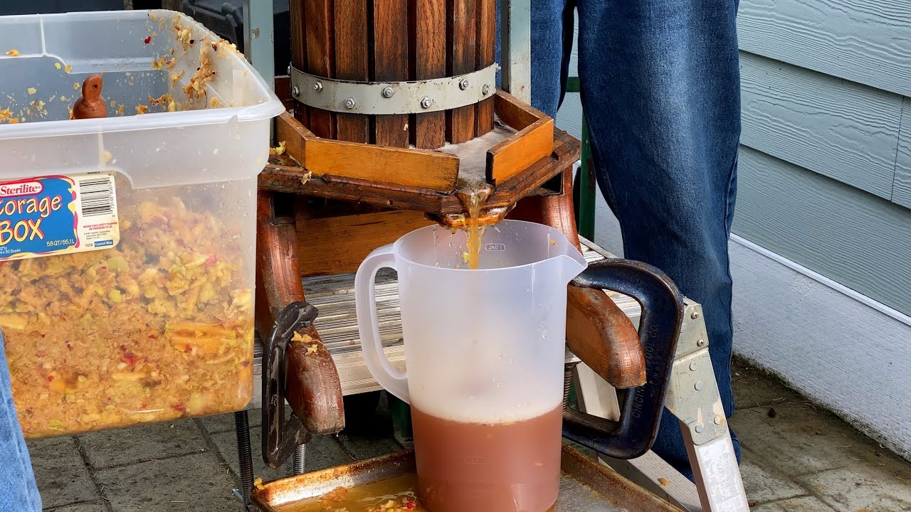 Making Apple Cider Using a Homemade Apple Grinder and Press