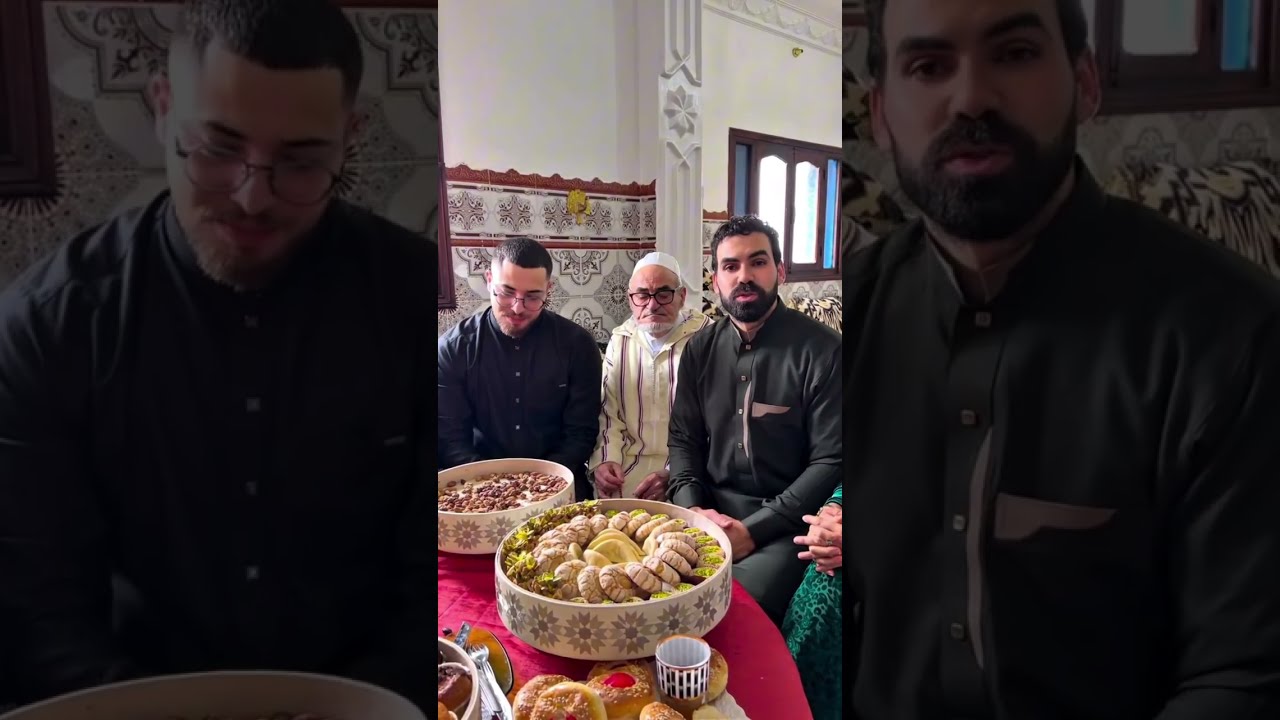 وصال وعائلة الأزرق كيبارك ليكم العيد🎉 العائلة كلها مجموعة في دار الحاج والحاجة💫 عيد الفطر المبارك 