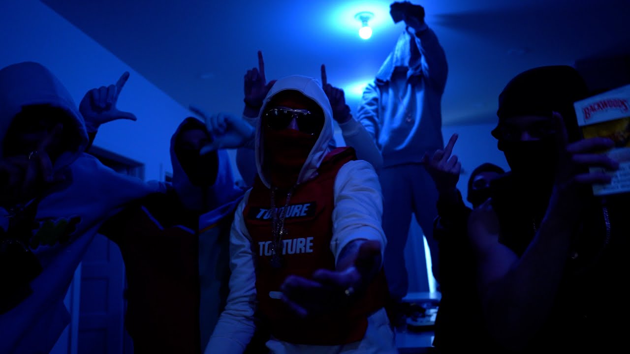 SNWMN ( Brxnsxn x VersA ) - Snitch ( Vidéoclip Officiel )
