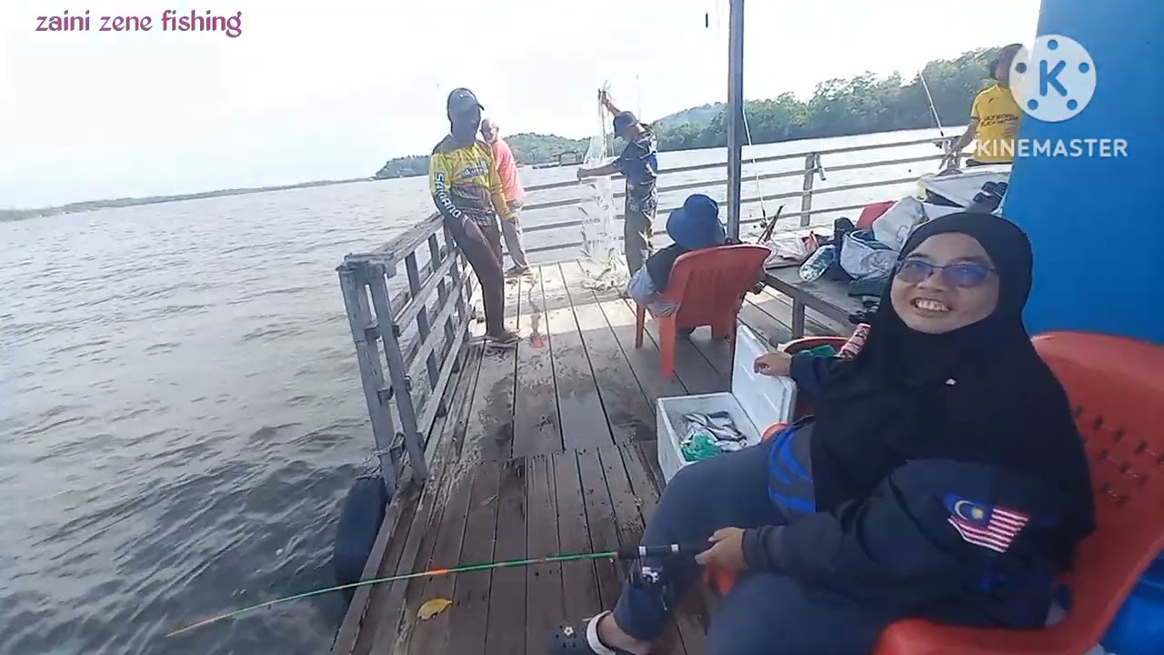 Dahsyat kome..Mancing di kelong nenastiyard..penuh tong hasilnya..😁😁😁