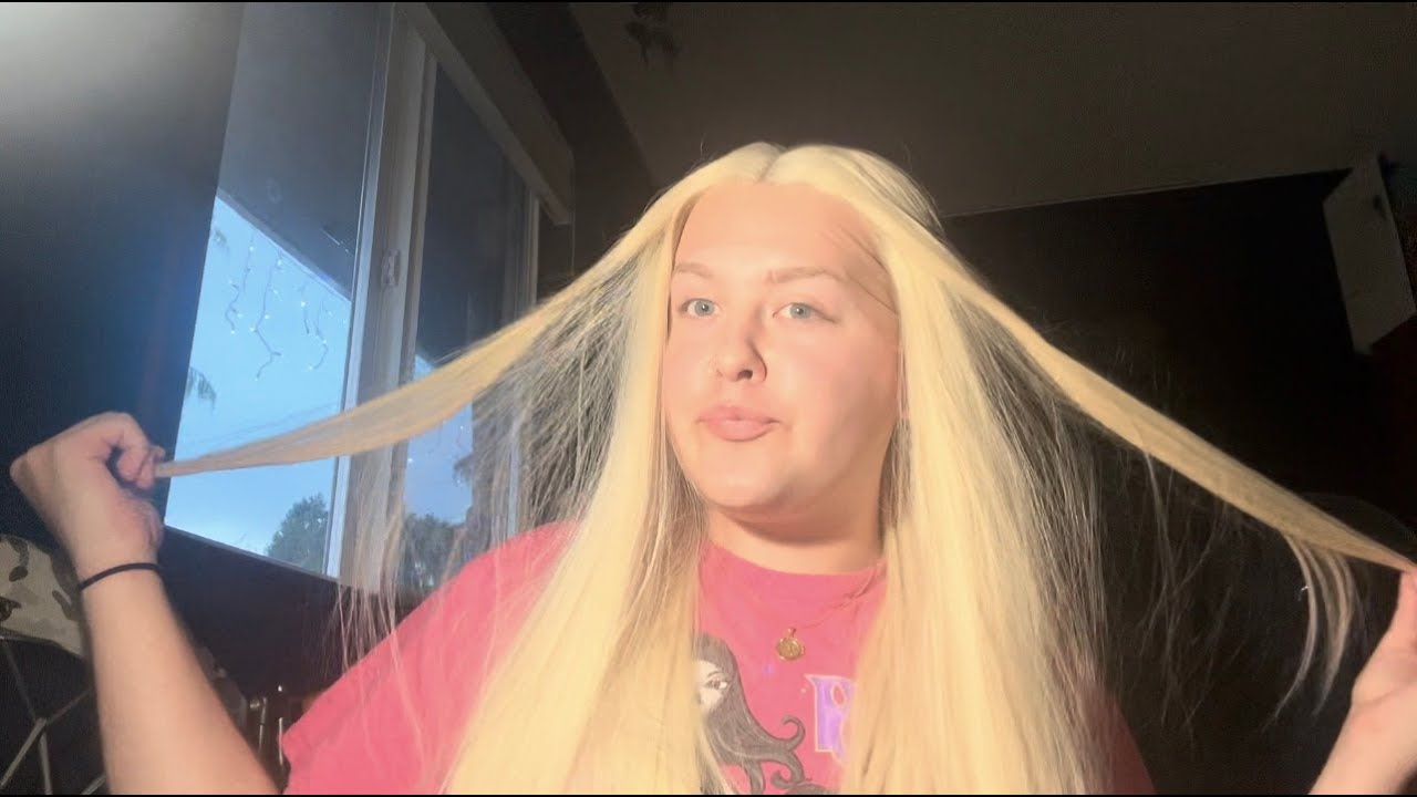 How Sleep Deprivation Can Impact Vlogmas (I fell asleep at 8 last night and forgot to edit/upload)