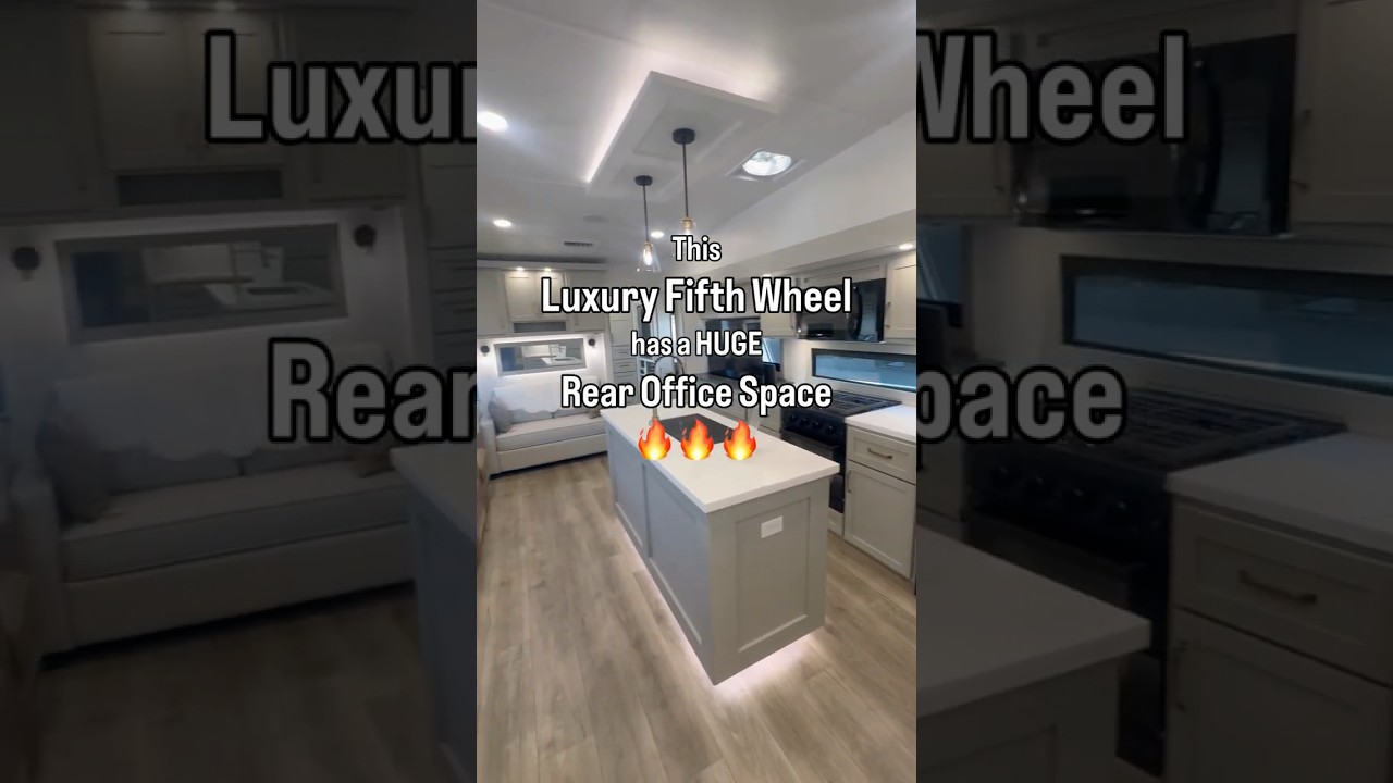 Huge rear office space in this luxury Brinkley Model Z 3515 🔥 