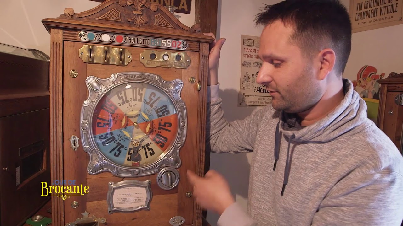 Rendez vous avec Sebastien, collectionneur et reparateur d'anciennes machines a sous