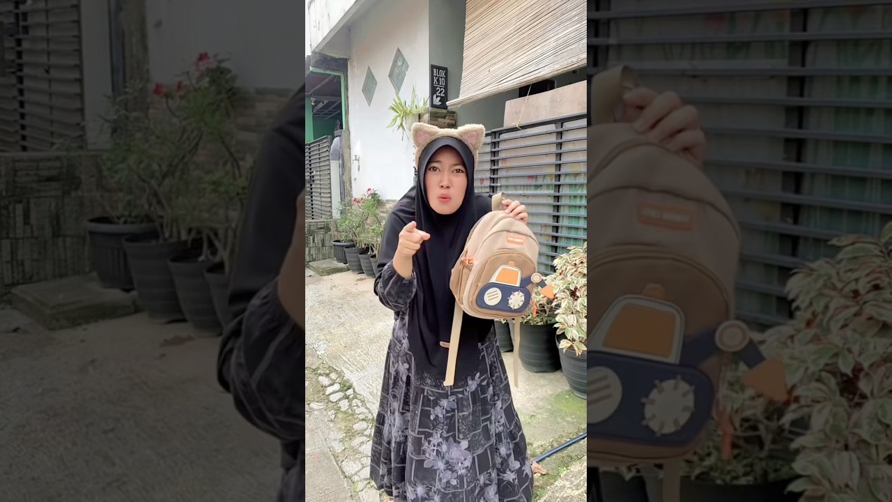 Hah apa itu #funny #comedy #trendingshorts #shortvideo