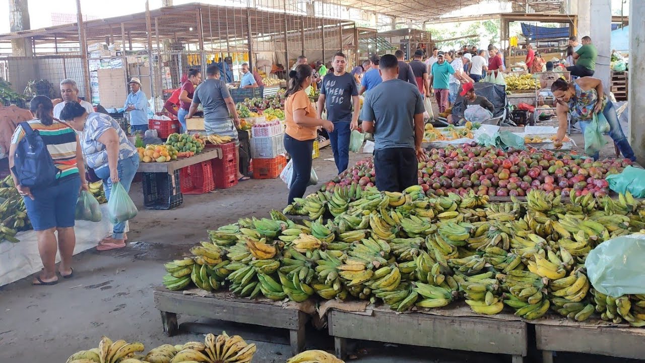 Feira livre na Ceaga Garanhuns-PE 26-10-24 fartura sobrando #nordeste #agro #produtos