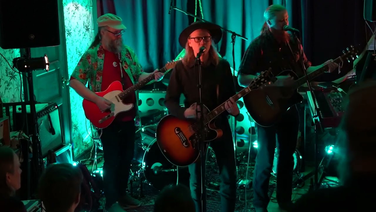 Byman & Hipp feat. Arto Pajukallio - Poika Vorssanmaan