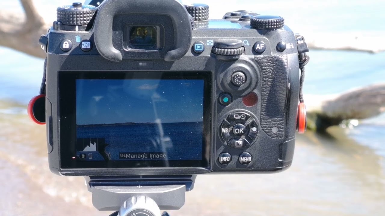 Exposure Bracketing vs in camera HDR