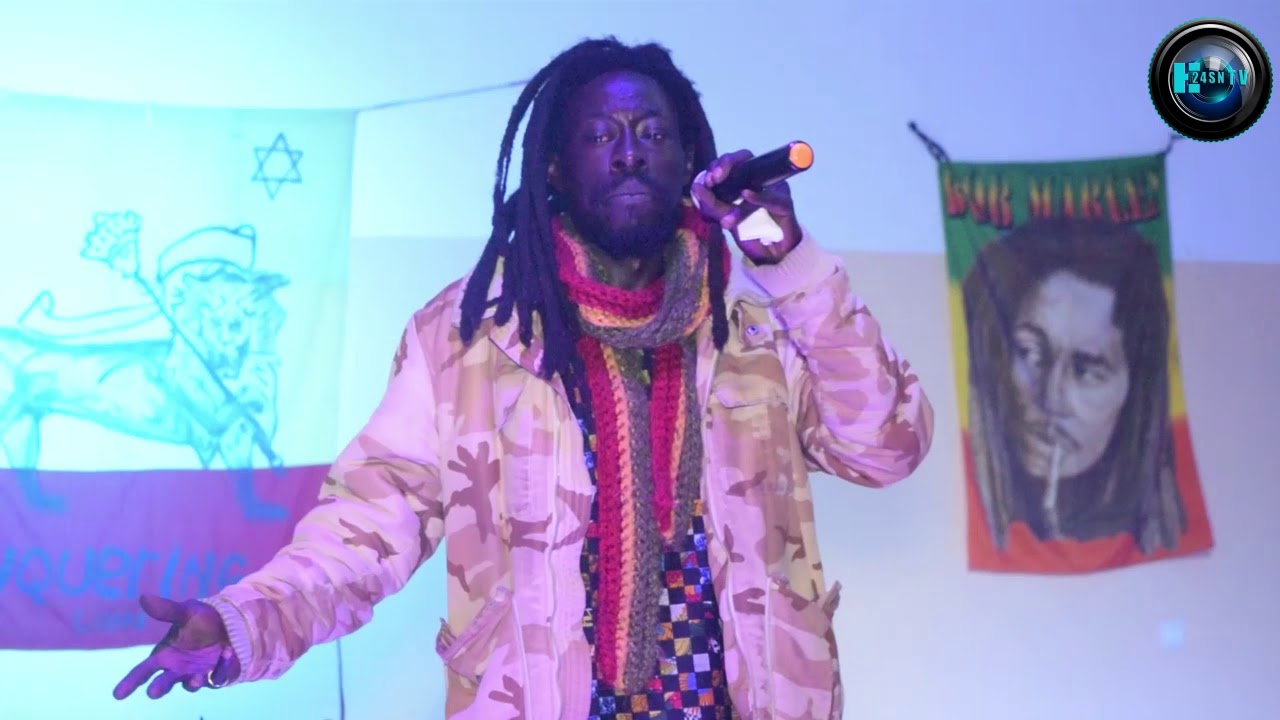 03 Zoom Sene en live aux Centre Culturel Regional De Thies