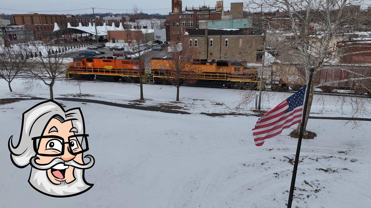 Toledo, Peoria & Western and Norfolk Southern Trains in Logansport Indiana