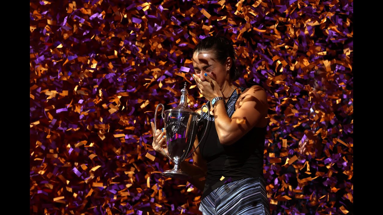 WTA Finals 2022 - Final: (6) Caroline Garcia (FRA) v (7) Aryna Sabalenka (BLR)