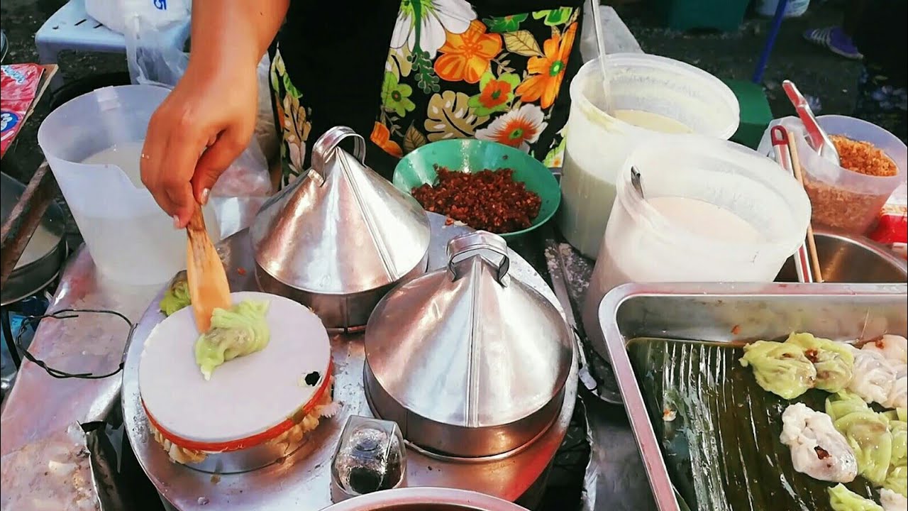 Steamed Rice Dumplings l Thai Street Food #TKFoodSociety l Thai Dessert