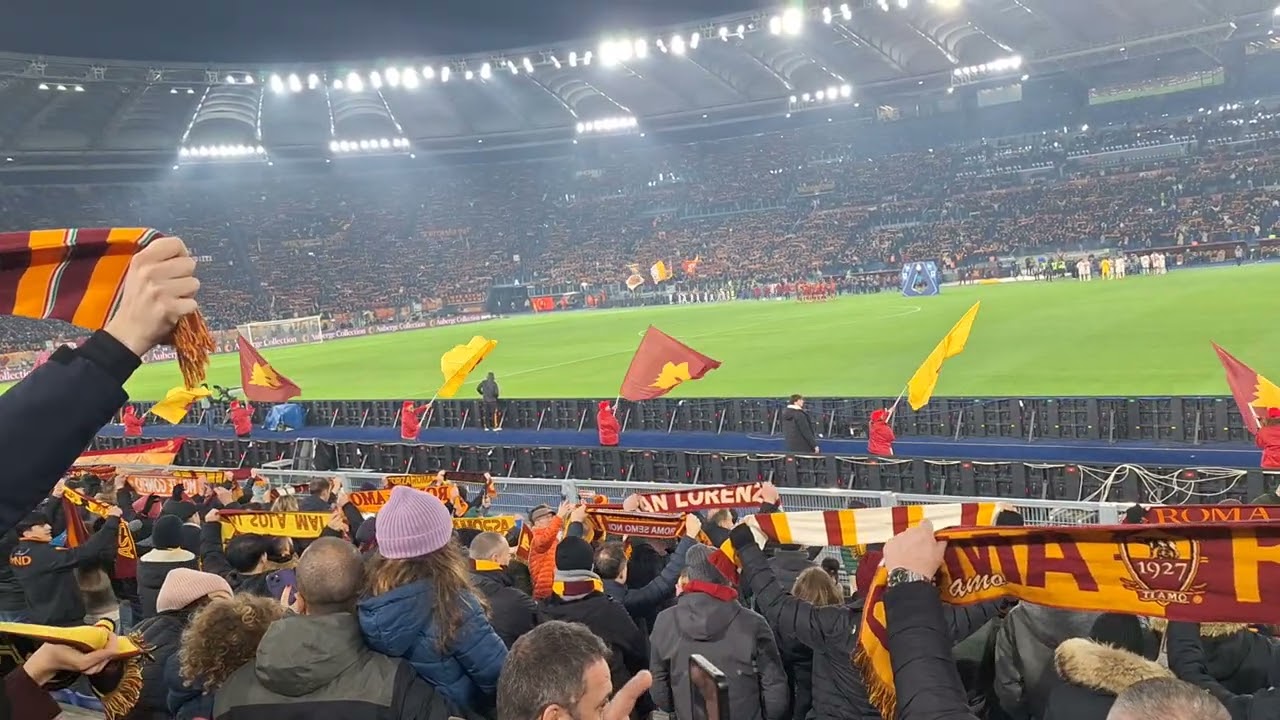 Roma Genoa 3-1 29/12/25 inno Roma Roma 