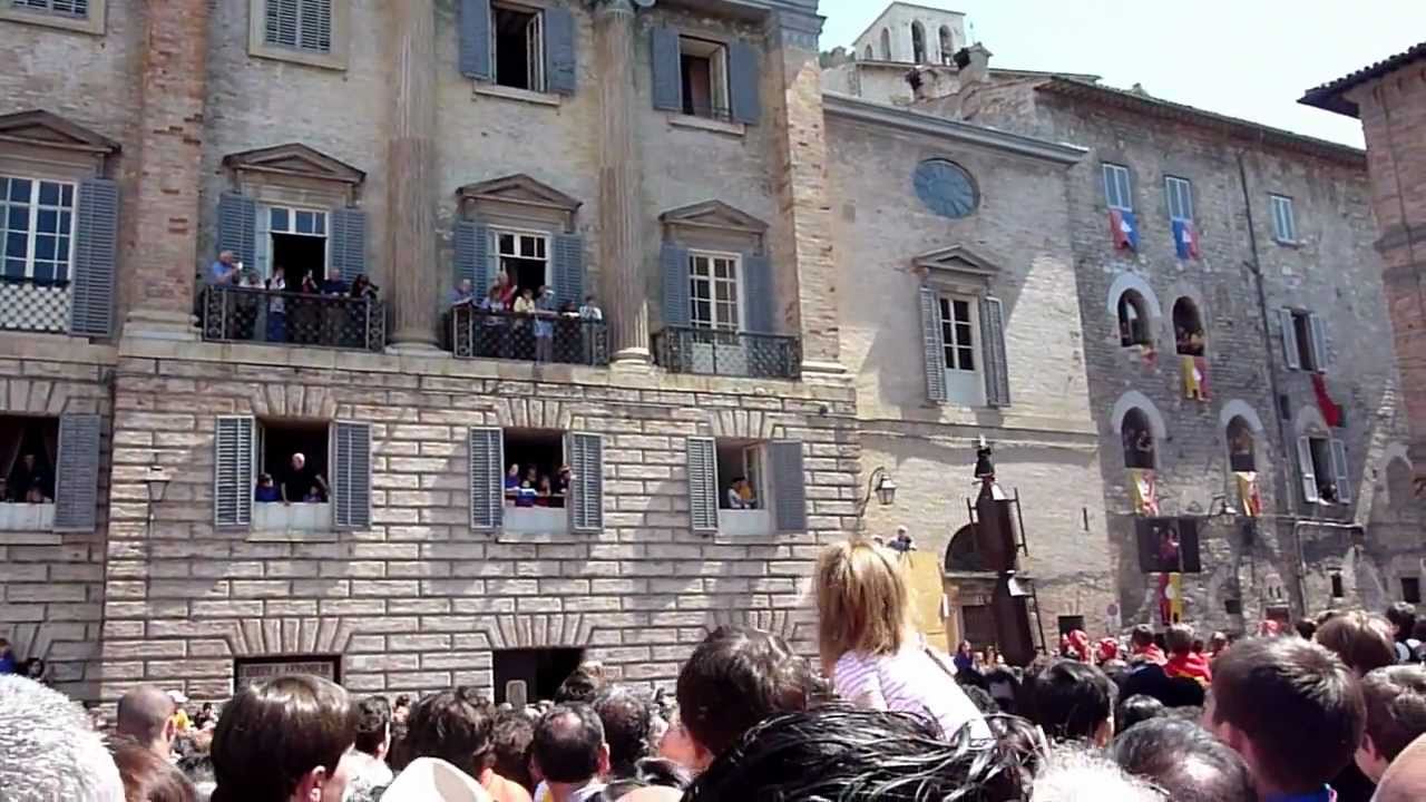Gubbio, festa dei Ceri mezzani 2011
