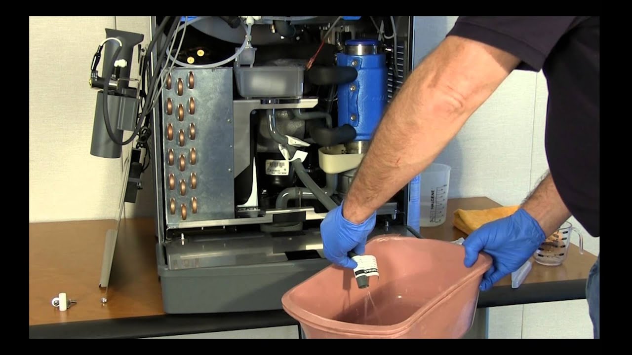Follett Symphony Series Ice & Water Dispensers Descaling, Cleaning & Sanitizing