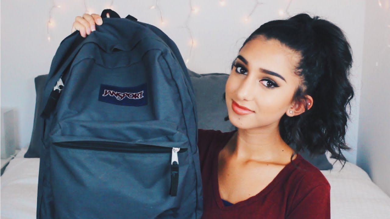 WHAT'S IN MY BACKPACK 2015!