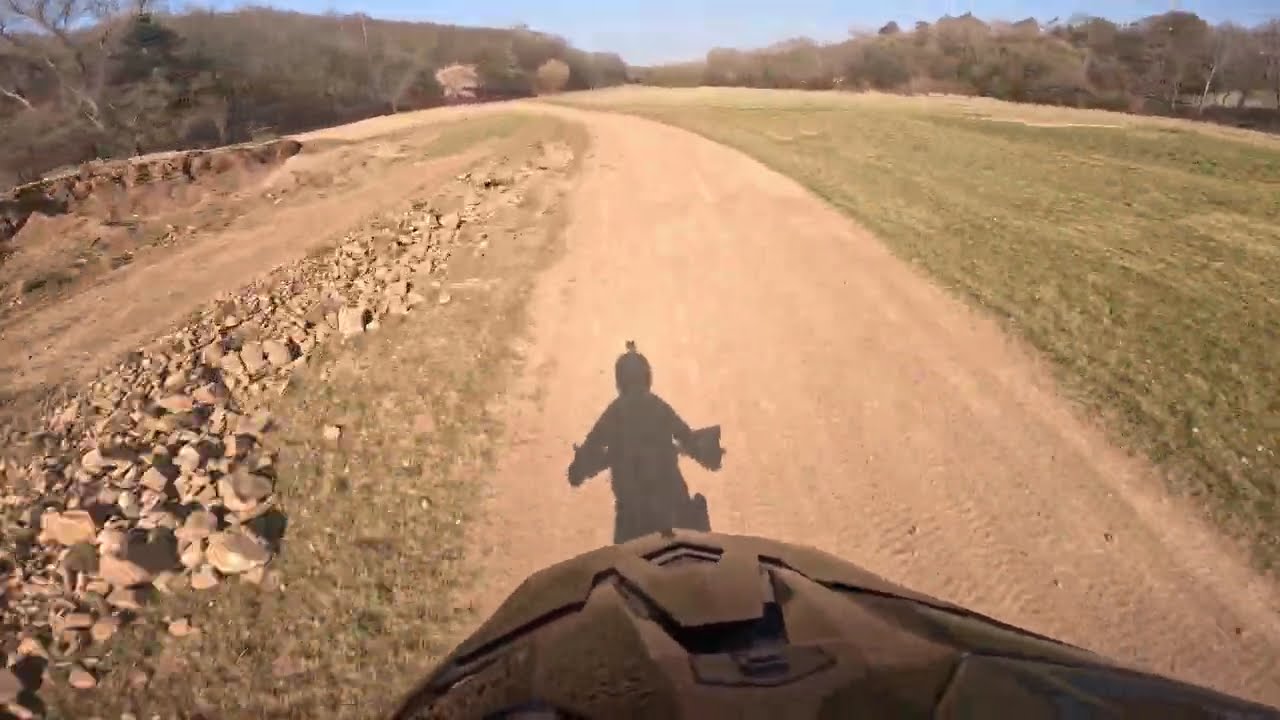 trenik mx komarov