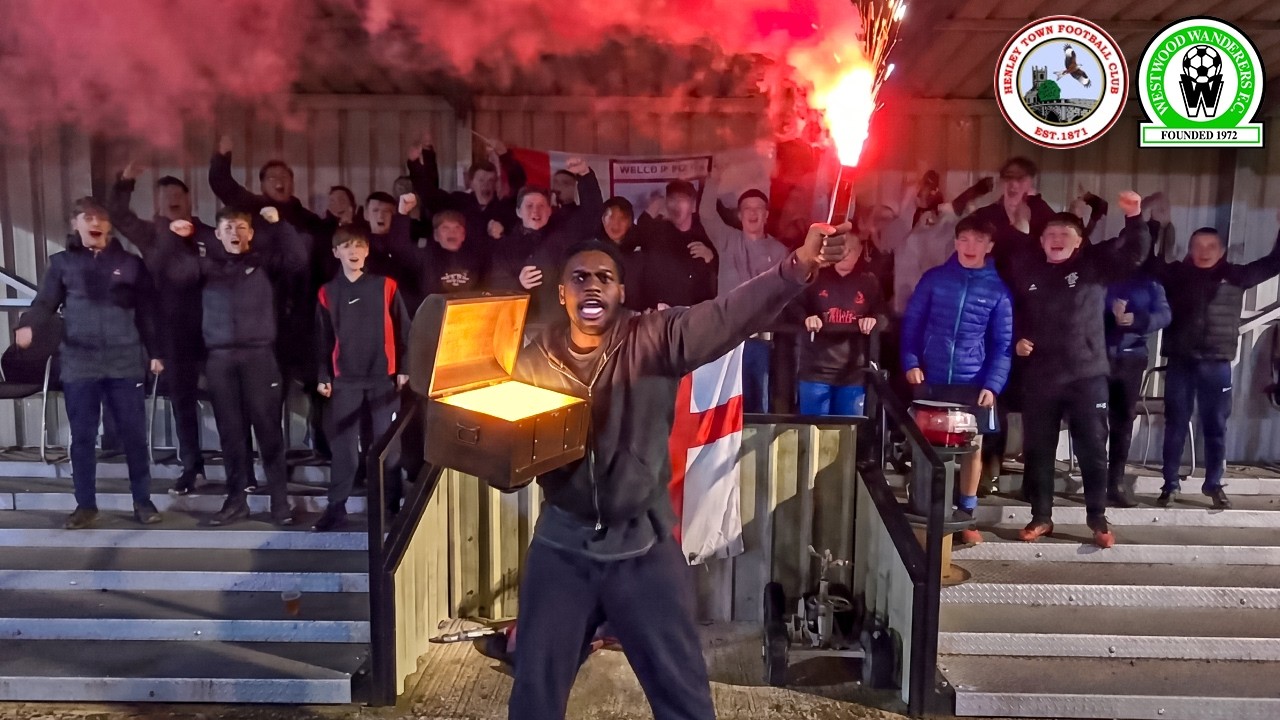 NNL| Letting of my FIRST EVER FLARE @ the Non-League| Henley Town vs Westwood W