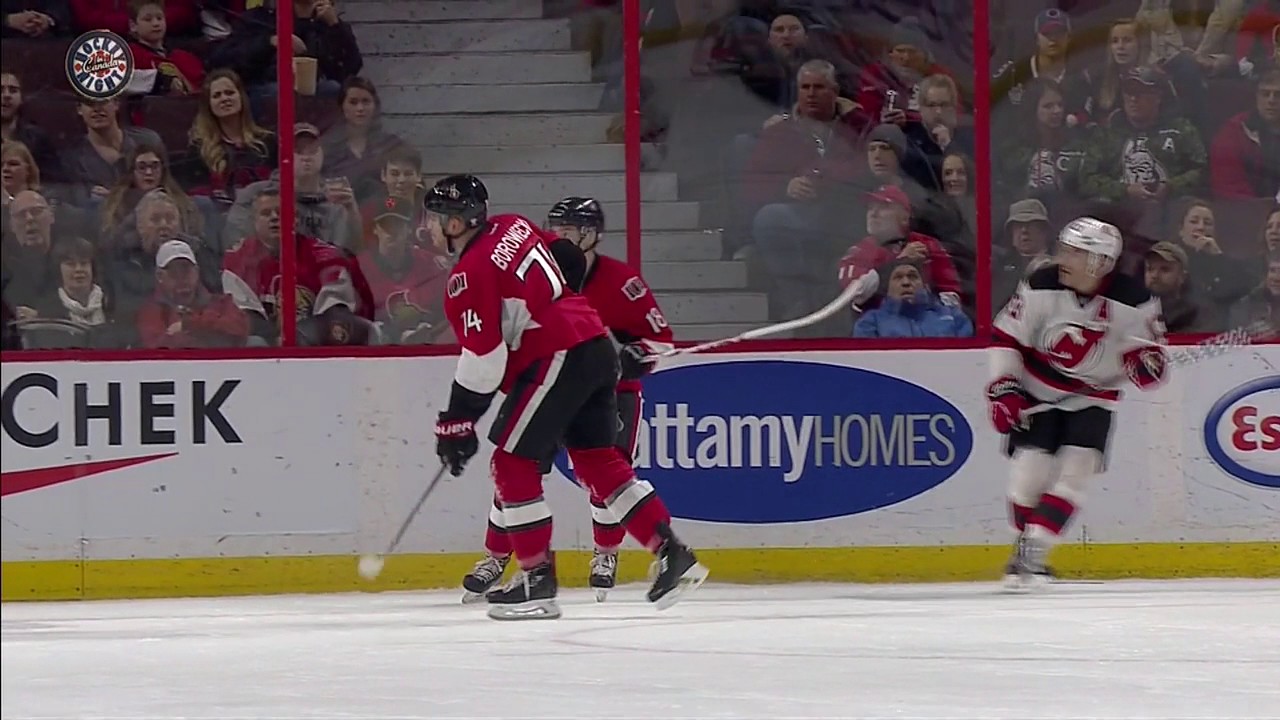 Gotta See It: Borowiecki loses skate blade, hilarity ensues