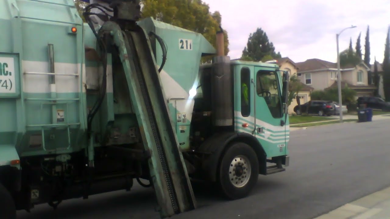 EJ Harrison truck #211 part 25/26