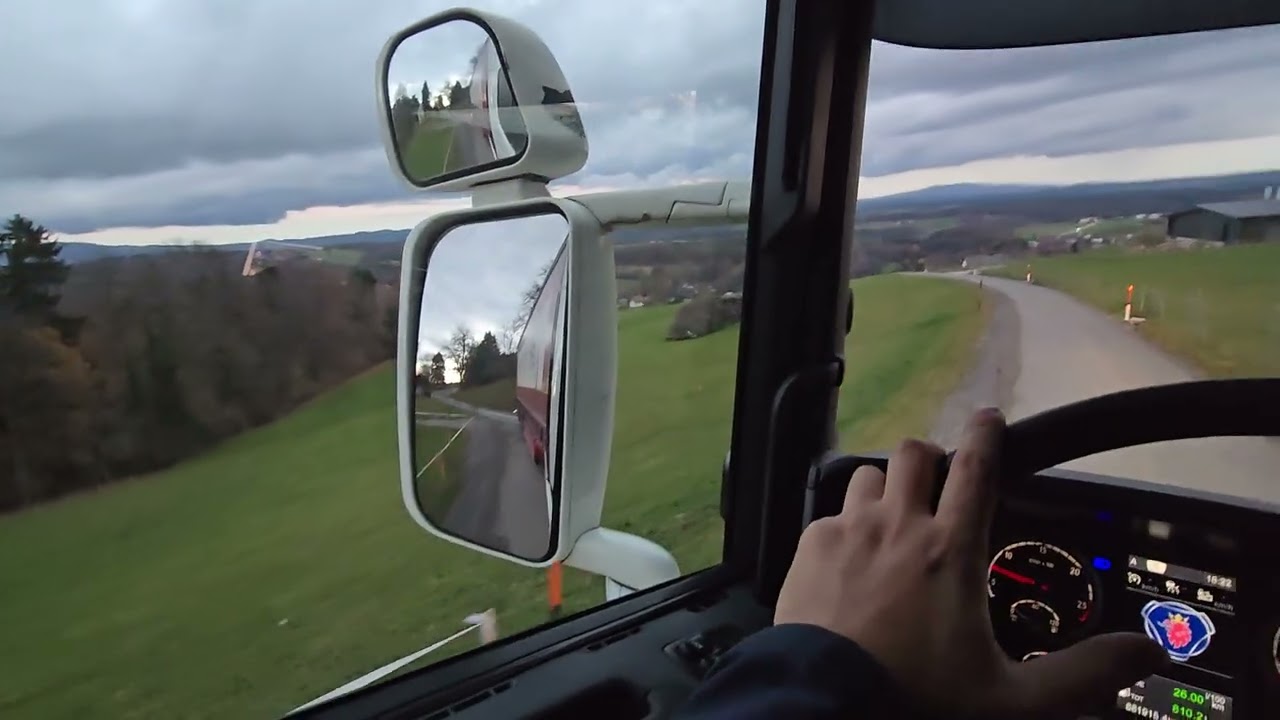SCANIA R450 IN ACTION. Down hill Alps.