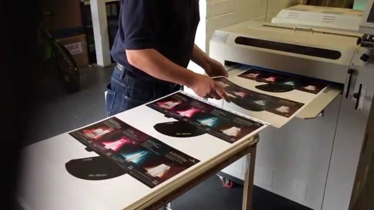 Morgana UV COATING MACHINE
