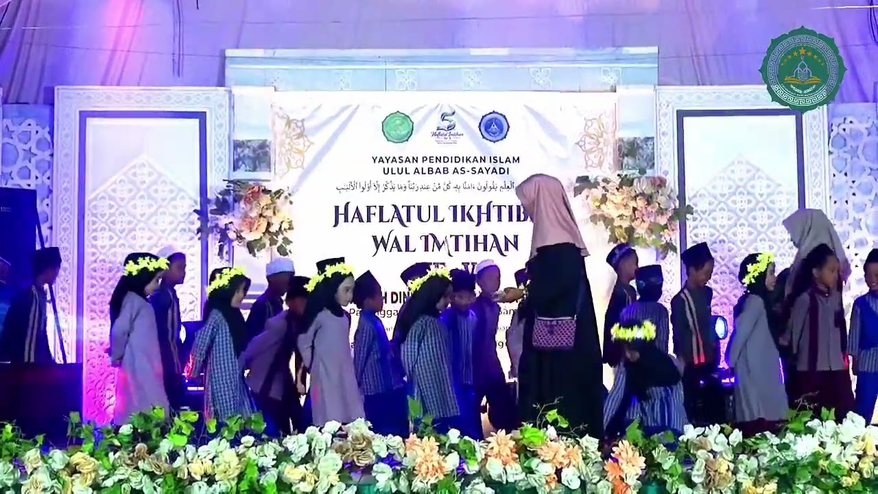 PENAMPILAN MALAM PENTAS SENI SANTRI MD. ULUL ALBAB AS-SAYADI-HAFLATUL IMTIHAN KE-V