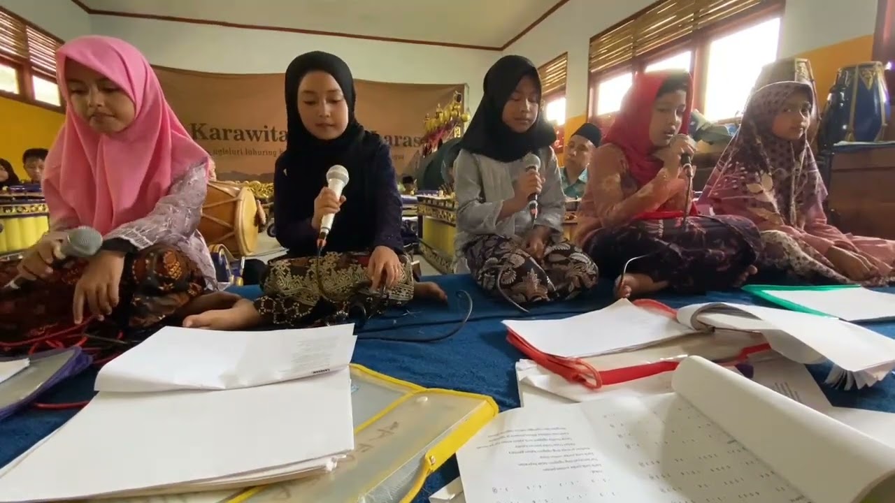 Lelagon Pepeling Putra Laras SDN 1 WATUPATOK Kecamatan Bandar Pacitan