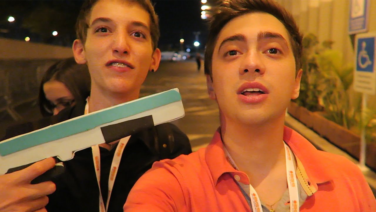 O FAMOSO SUSHI DE HOT DOG! - BGS DIA 3