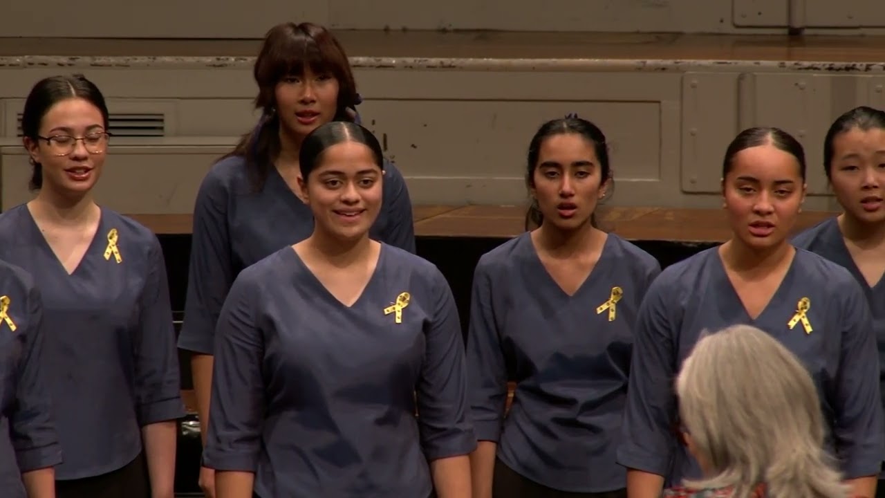 Epsom Girls Grammar School, Paradisum | O Antiqui Sancti &ndash; Hildegard von Bingen