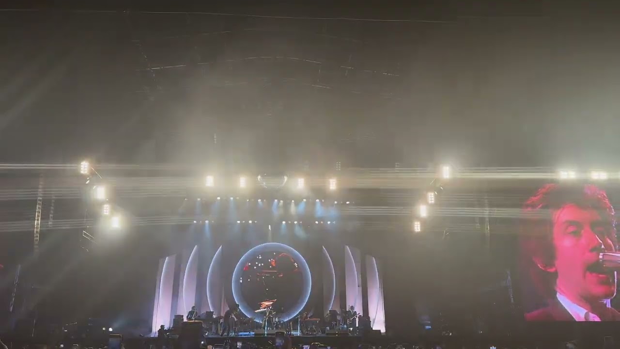 Arctic Monkeys - R U Mine The Car Tour 23’
