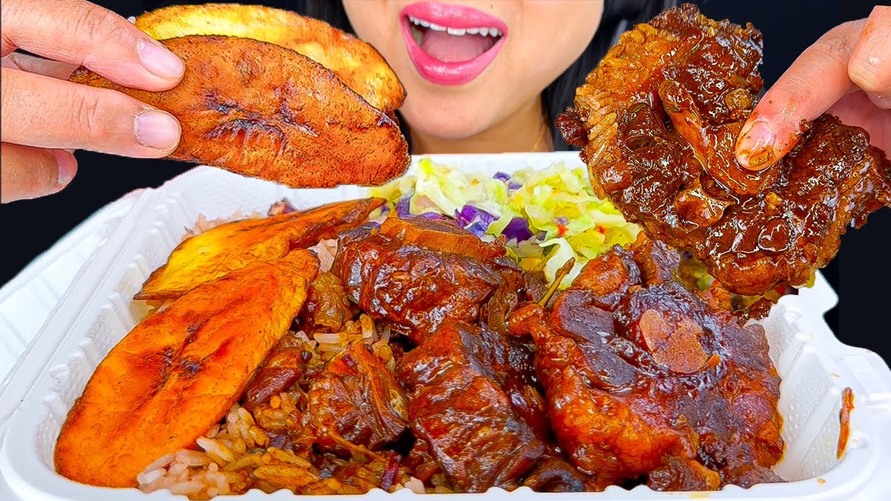 JAMAICAN OXTAIL, FRIED PLANTAINS AND RICE | EATING SOUNDS | MUKBANG | ASMR Phan