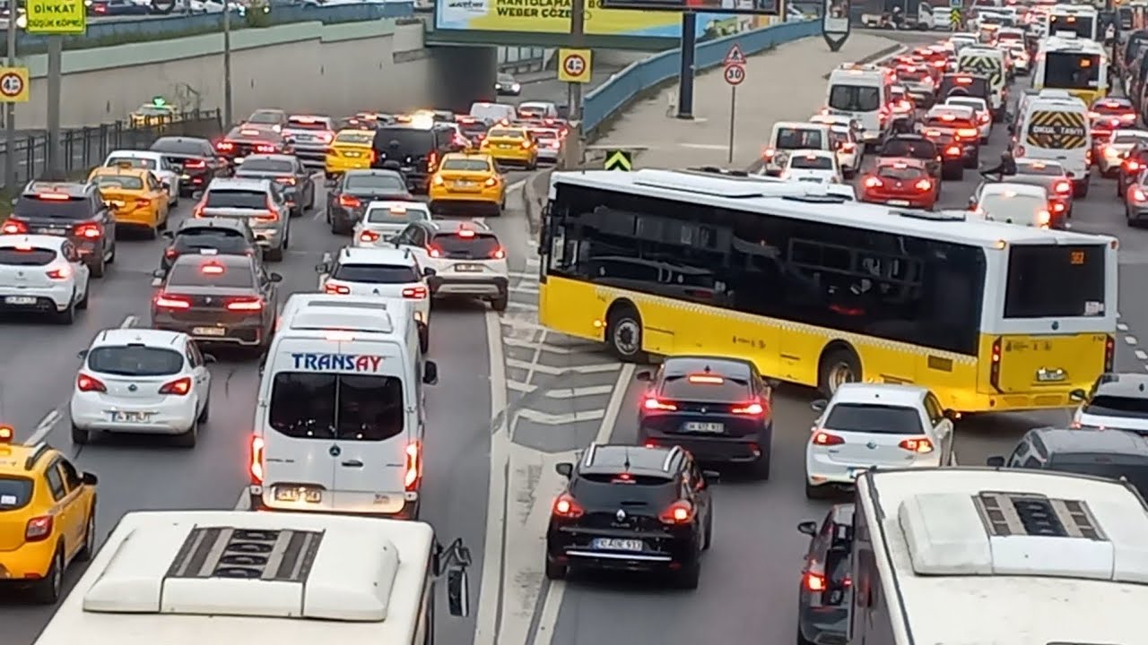 İSTANBUL 'DA MOTOR KULLANMAK ☆ALTIN PİSTON #370 (23.04.2025)