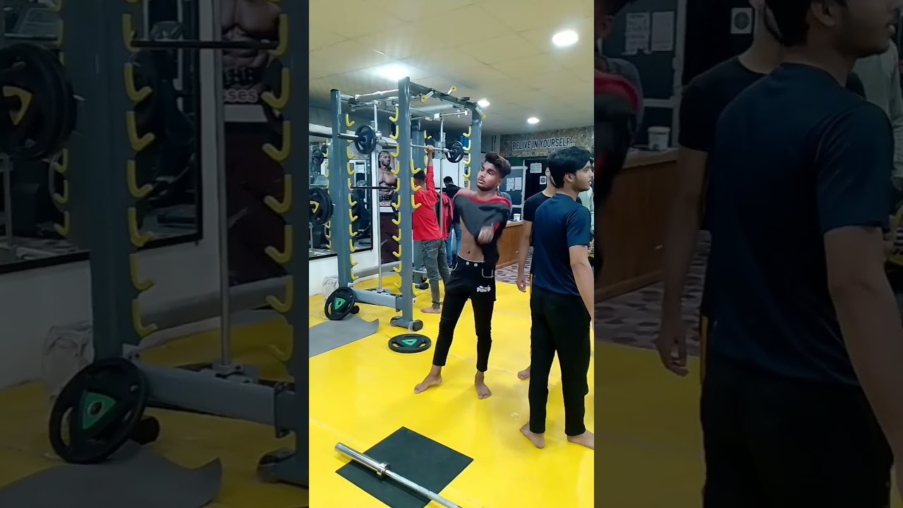 #gym #masti 😇🤗...  #short #youtube #viral #video #please #subcribemychannel 🙏🙏 .....