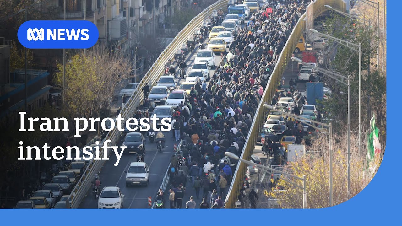 Iran&rsquo;s anti-government protests turn deadly as crackdown intensifies | ABC NEWS