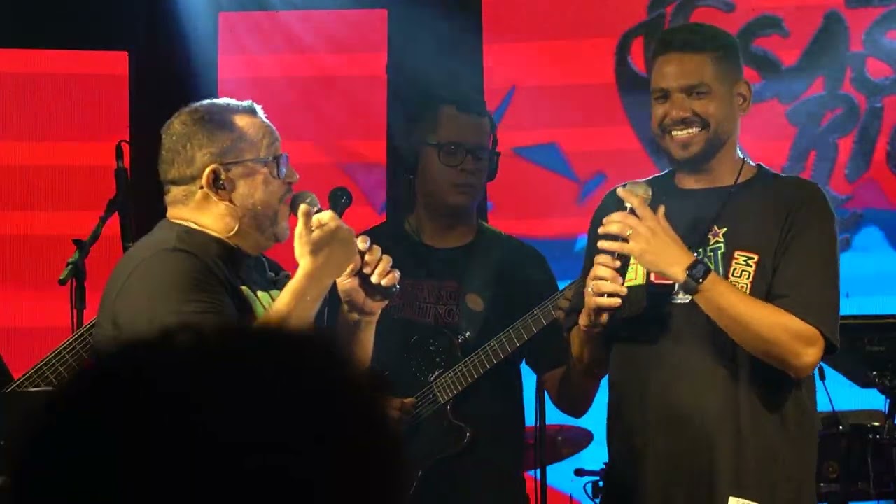 Mina de F&eacute; | Velocidade Da Luz | Deixa Alagar - Grupo Sassarico ( Part. Nego Noronha )