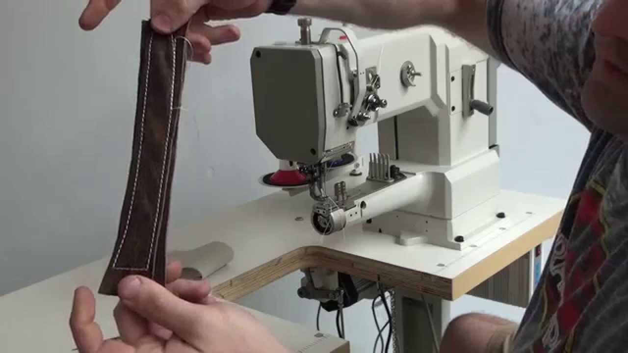 Small cylinder bed sewing machine with horizontal hook (Pfaff 335 type)